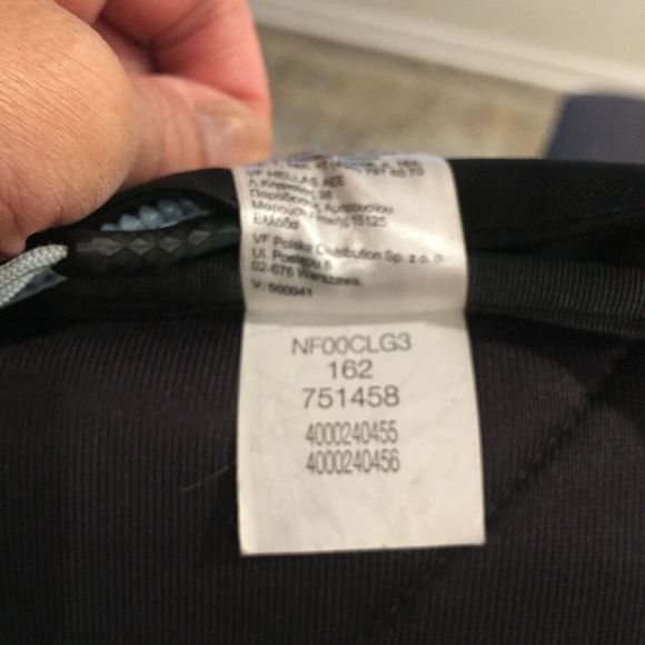 NORTH FACE Recon Black White Accents Hiking Camping School Laptop Backpack - Picture 11 of 13